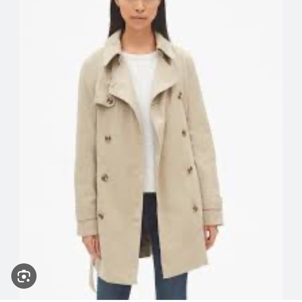 Gap Tan Trench Coat - XS